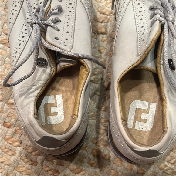 Foot Joy Classic Gray women’s Golf Shoes - Picture 5 of 9